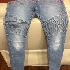 Divided Light Blue Men's Skinny Jeans